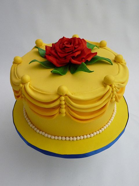 Cake + Flower + Balloons & Full Decoration Anniversary Package 8